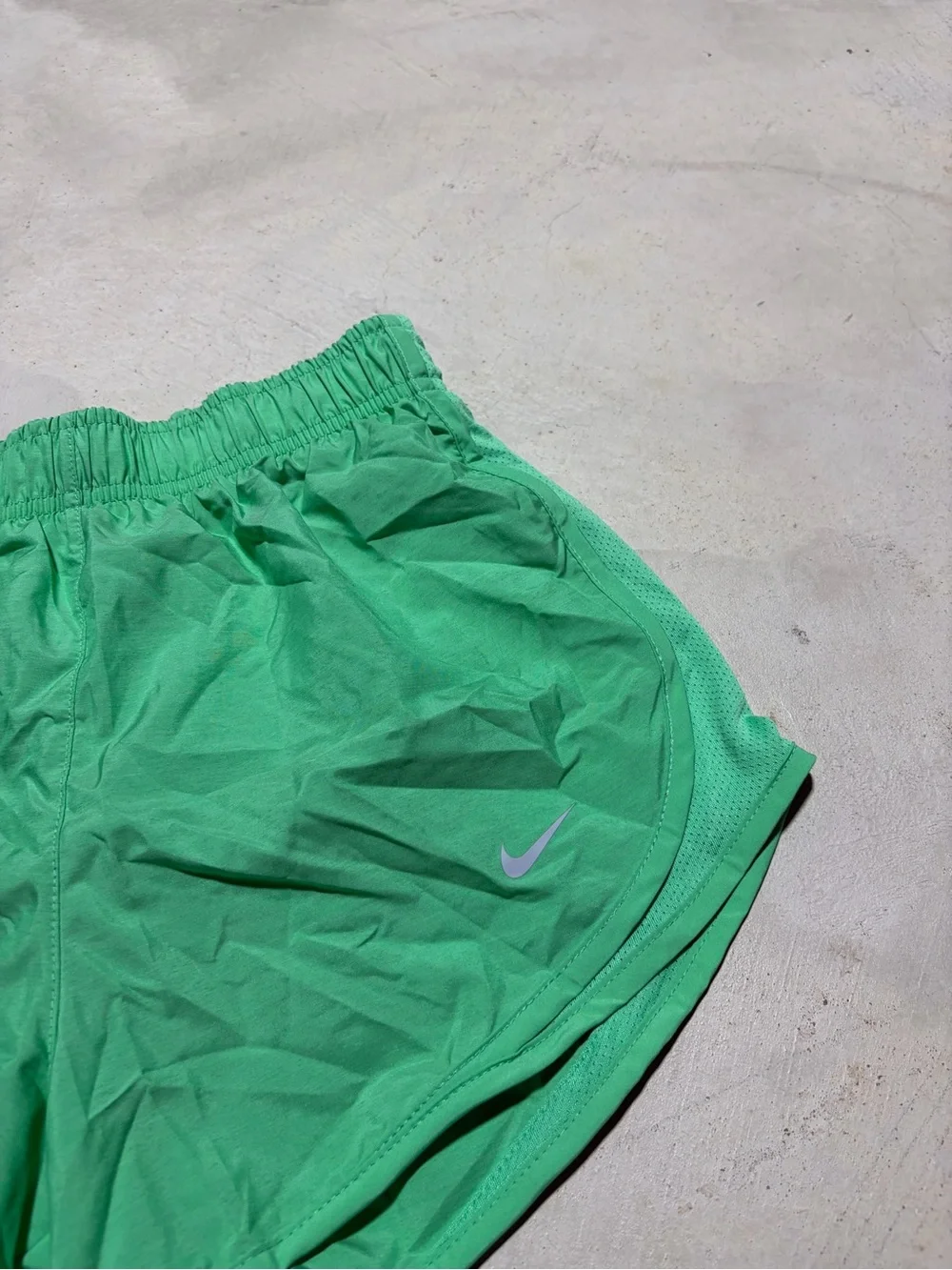 Nike Women's Bright Green Athletic Running Shorts small